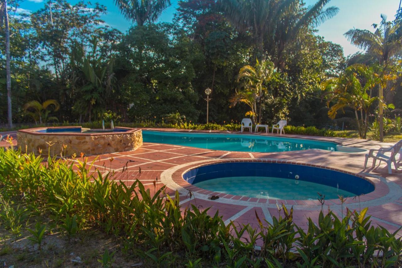 Hotel Costa Real Playa Ladrilleros Exterior foto